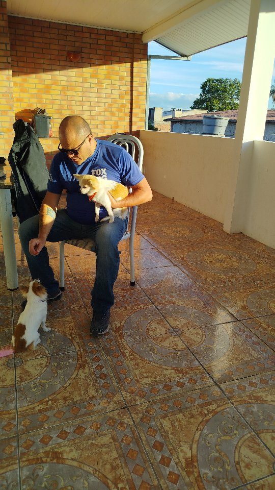Eduardo com a Ari e a Josi